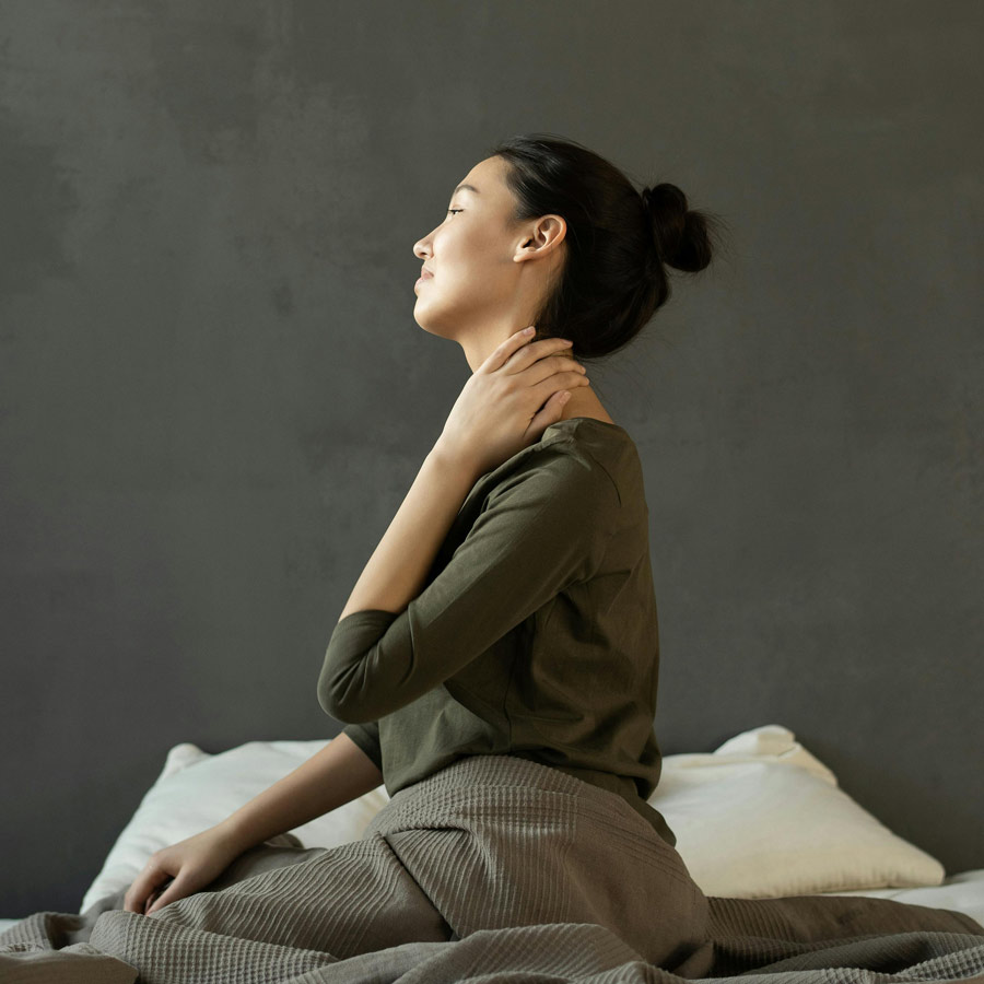 Neck Pain Chiropractor in Charleston, SC – Axis Chiropractic Care Neck Pain Chiropractor in Charleston, SC - Axis Chiropractic Care